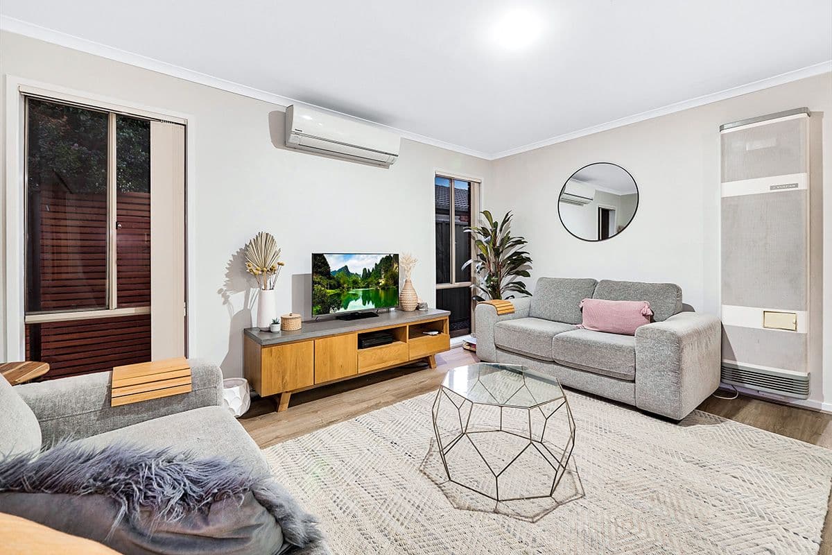 2 Gallop Close, Cranbourne East VIC 3977, Cranbourne East - Thumbnail 8