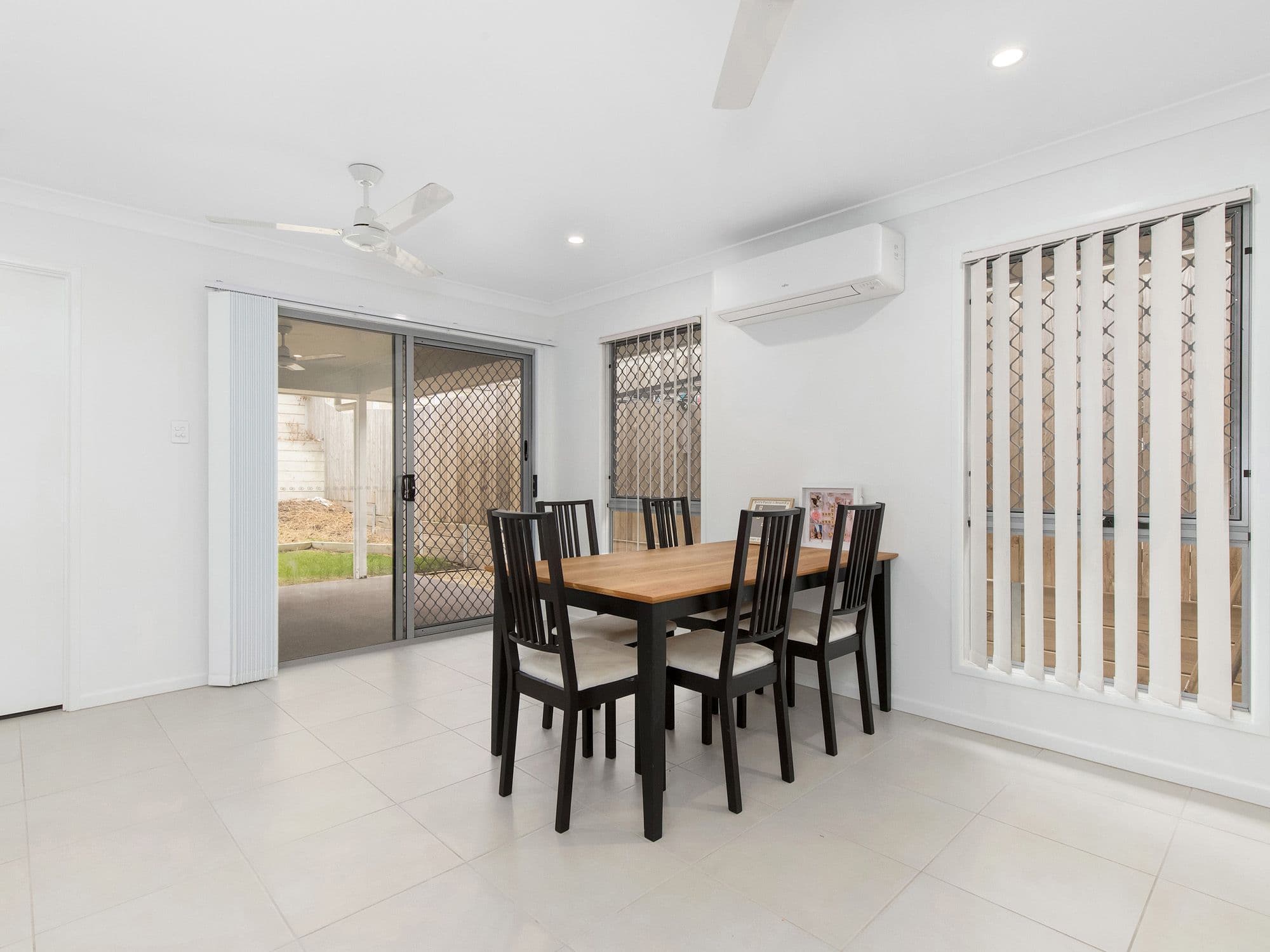 203 Tallagandra Road, Holmview QLD 4207, Holmview - Thumbnail 5