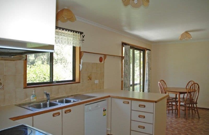 6 Pendula Place, MALONEYS BEACH NSW 2536, Maloneys Beach - Thumbnail 8