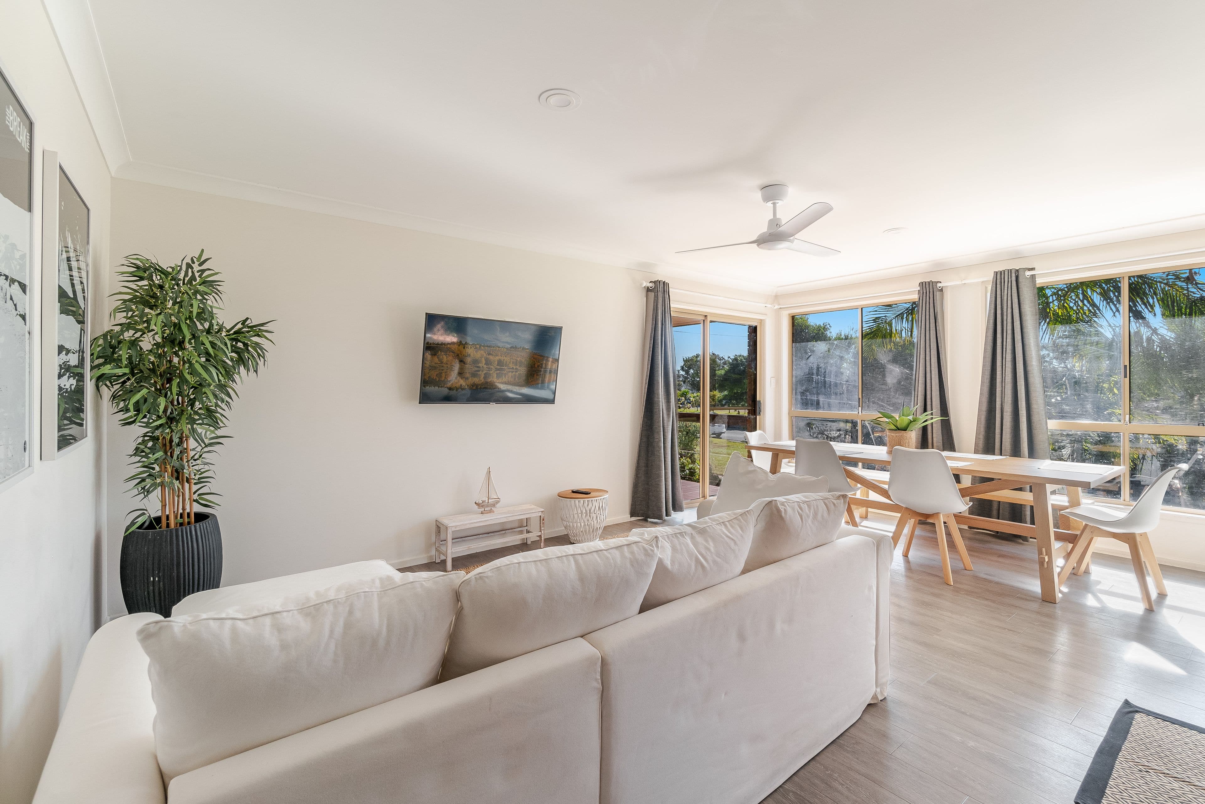 18 Yamba Road, Yamba NSW 2464, Yamba - Thumbnail 2
