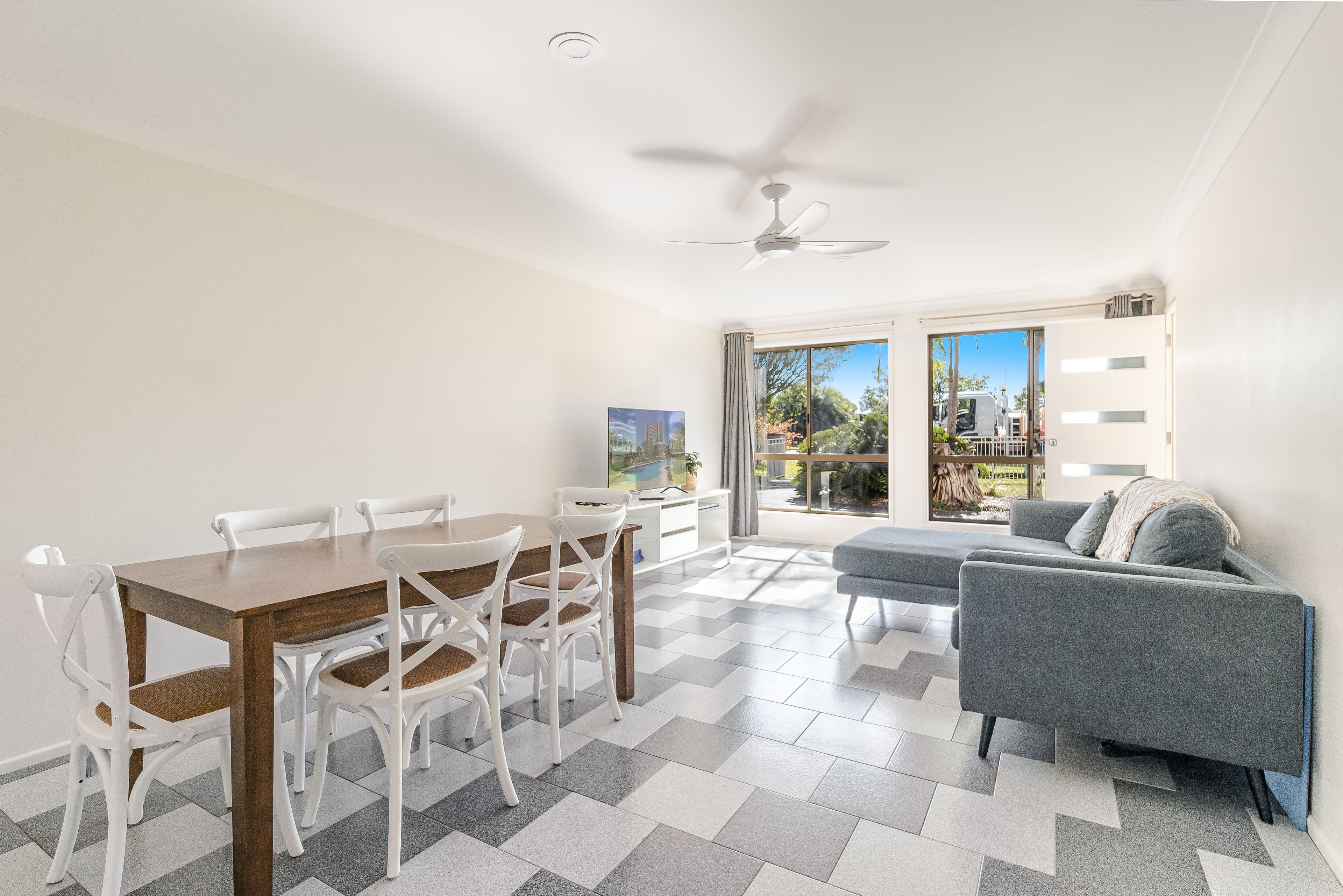18 Yamba Road, Yamba NSW 2464, Yamba - Thumbnail 7