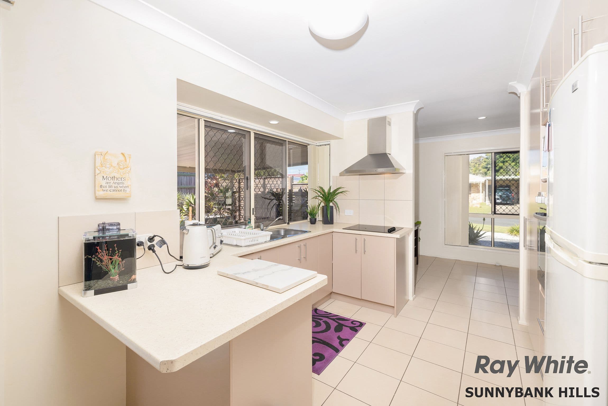 8 Semley Street, Hillcrest QLD 4118, Hillcrest - Thumbnail 6