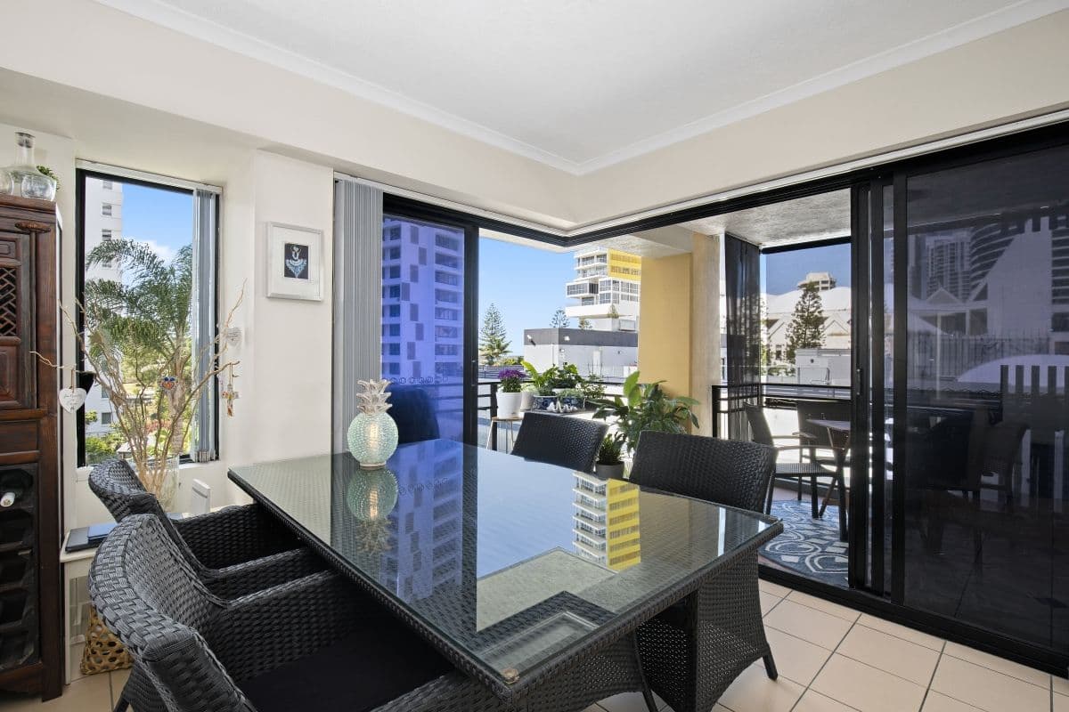 10 Albert Avenue, Broadbeach QLD 4218, Broadbeach - Thumbnail 4