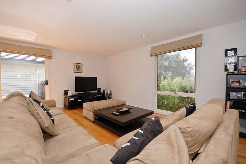 10 Clyde Street, LILYDALE VIC 3140, Lilydale - Thumbnail 2