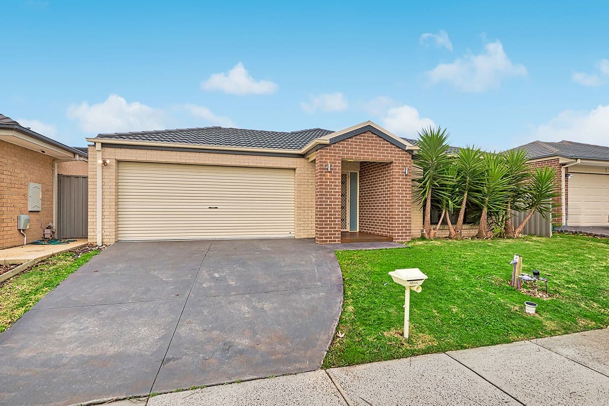 25 Birdwell Drive, Cranbourne East VIC 3977, Cranbourne East - Thumbnail 2