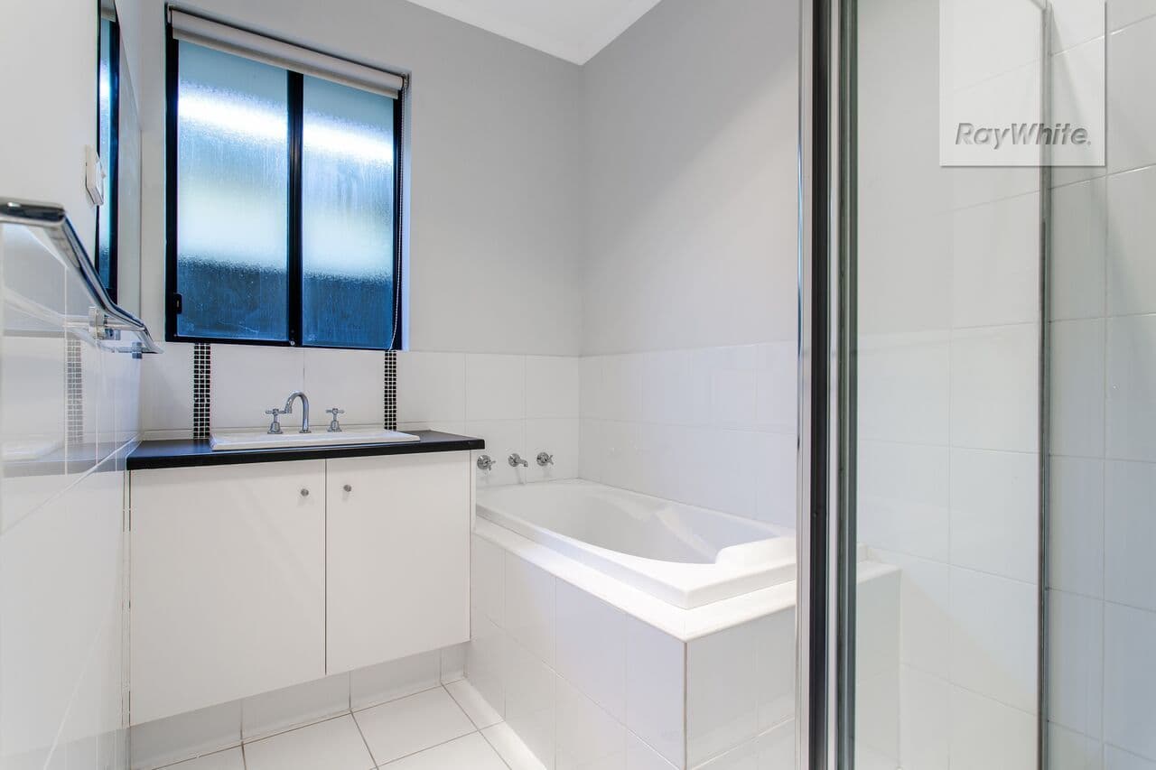 5 Nelson Crescent, Mawson Lakes SA 5095, Mawson Lakes - Thumbnail 5