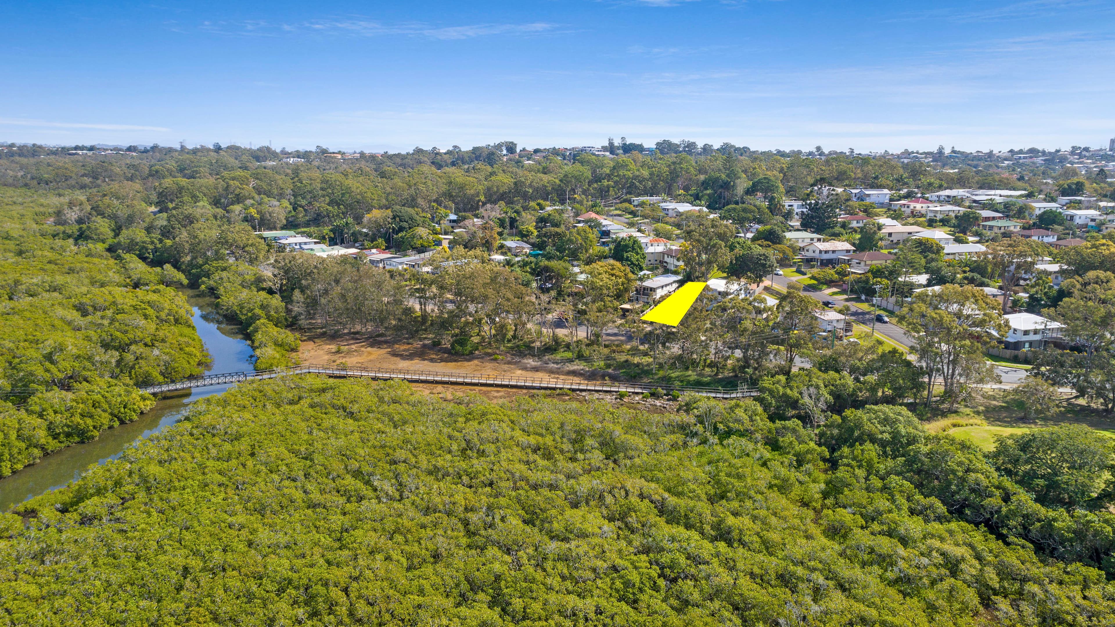 325 Whites Road, Lota QLD 4179, Lota - Thumbnail 5