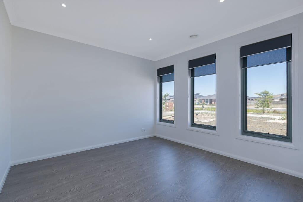 85 Wallara Waters Boulevard, Wallan VIC 3756, Wallan - Thumbnail 3