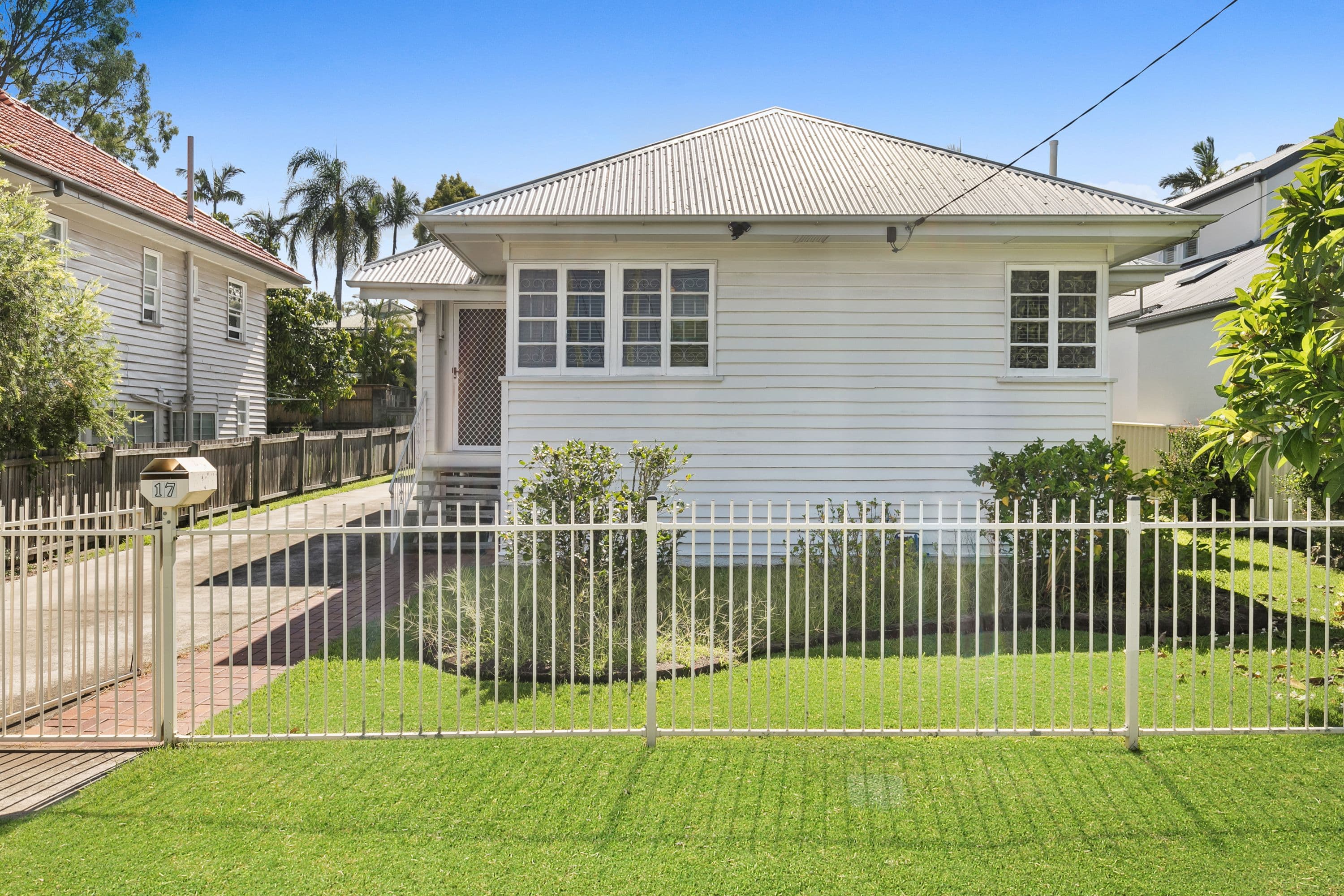 17 Dart Street, Corinda QLD 4075, Corinda - Image 1