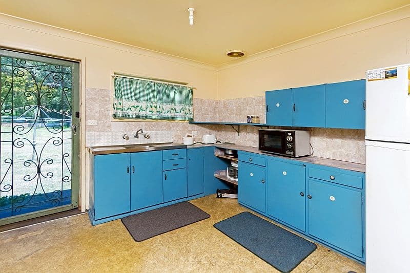 41 Venice Road, PRETTY BEACH NSW 2257, Pretty Beach - Thumbnail 2