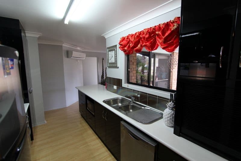 54 Partridge Street, Charleville QLD 4470, Charleville - Thumbnail 4