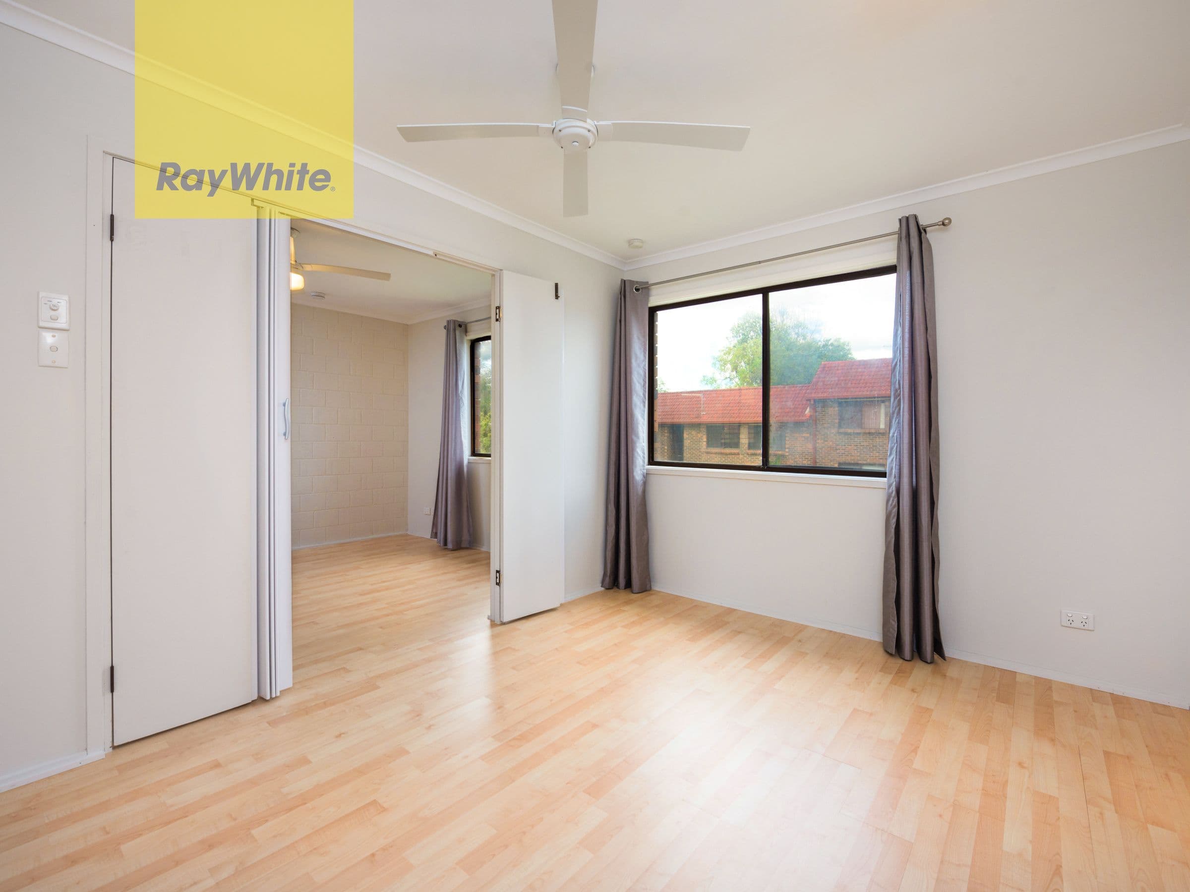 41 Defiance Road, Woodridge QLD 4114, Woodridge - Thumbnail 4