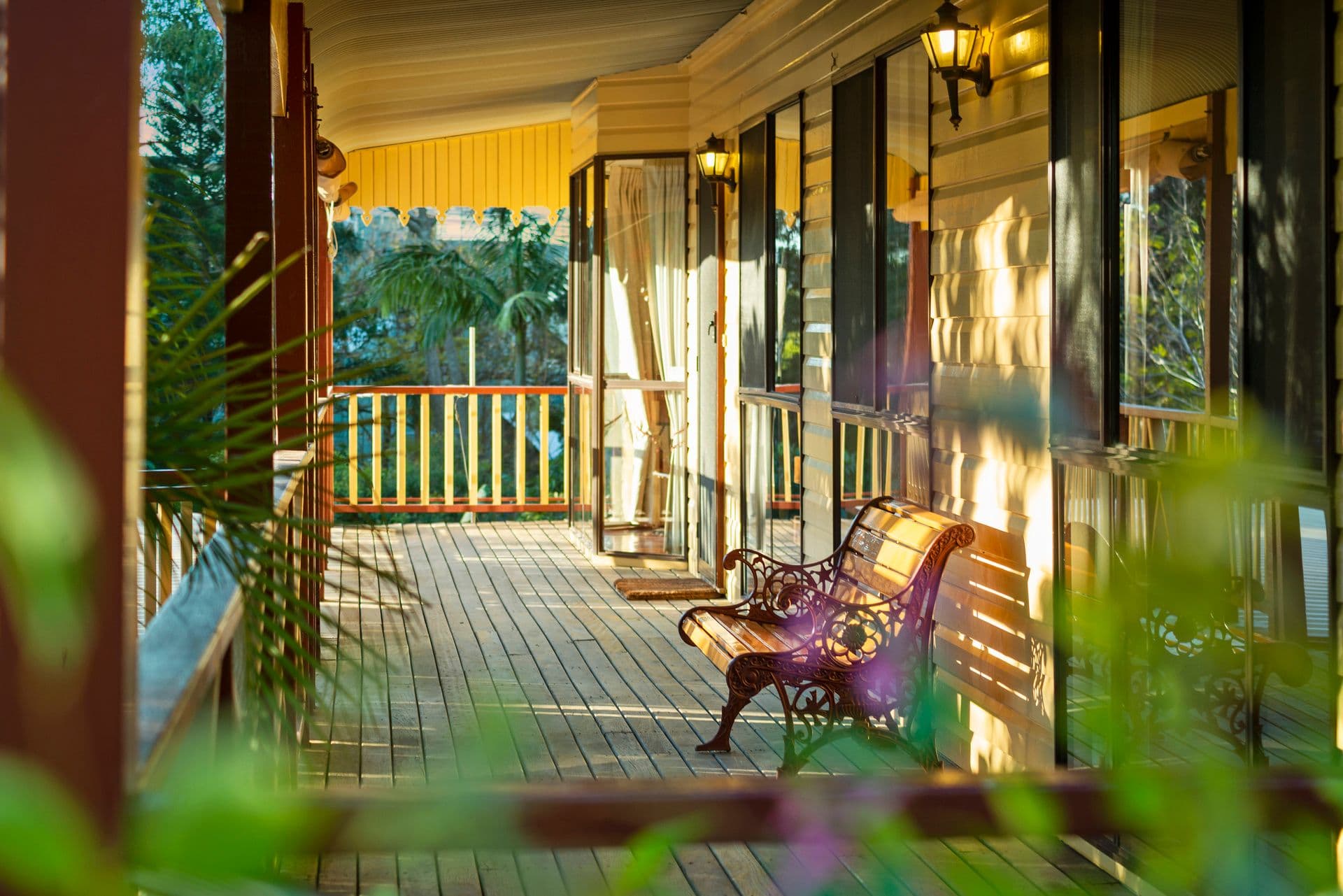 10 Ladds Ridge Road, Burleigh Heads QLD 4220, Burleigh Heads - Image 1