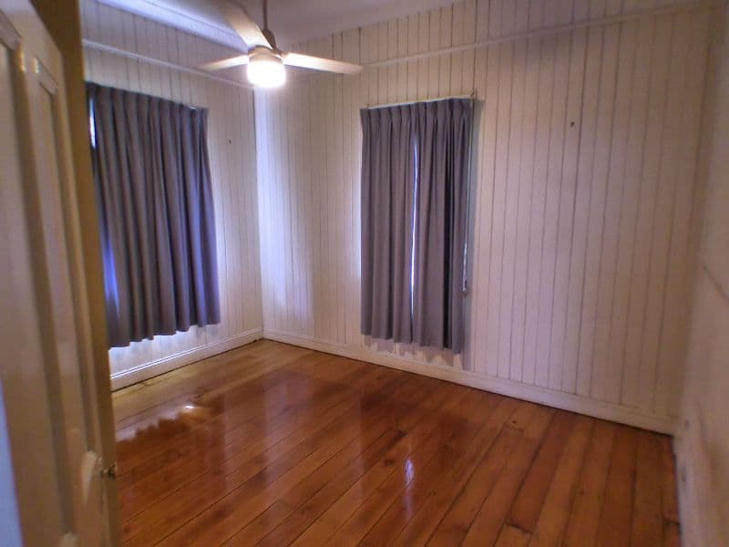 111  Brisbane Road, RIVERVIEW QLD 4303, Riverview - Thumbnail 4