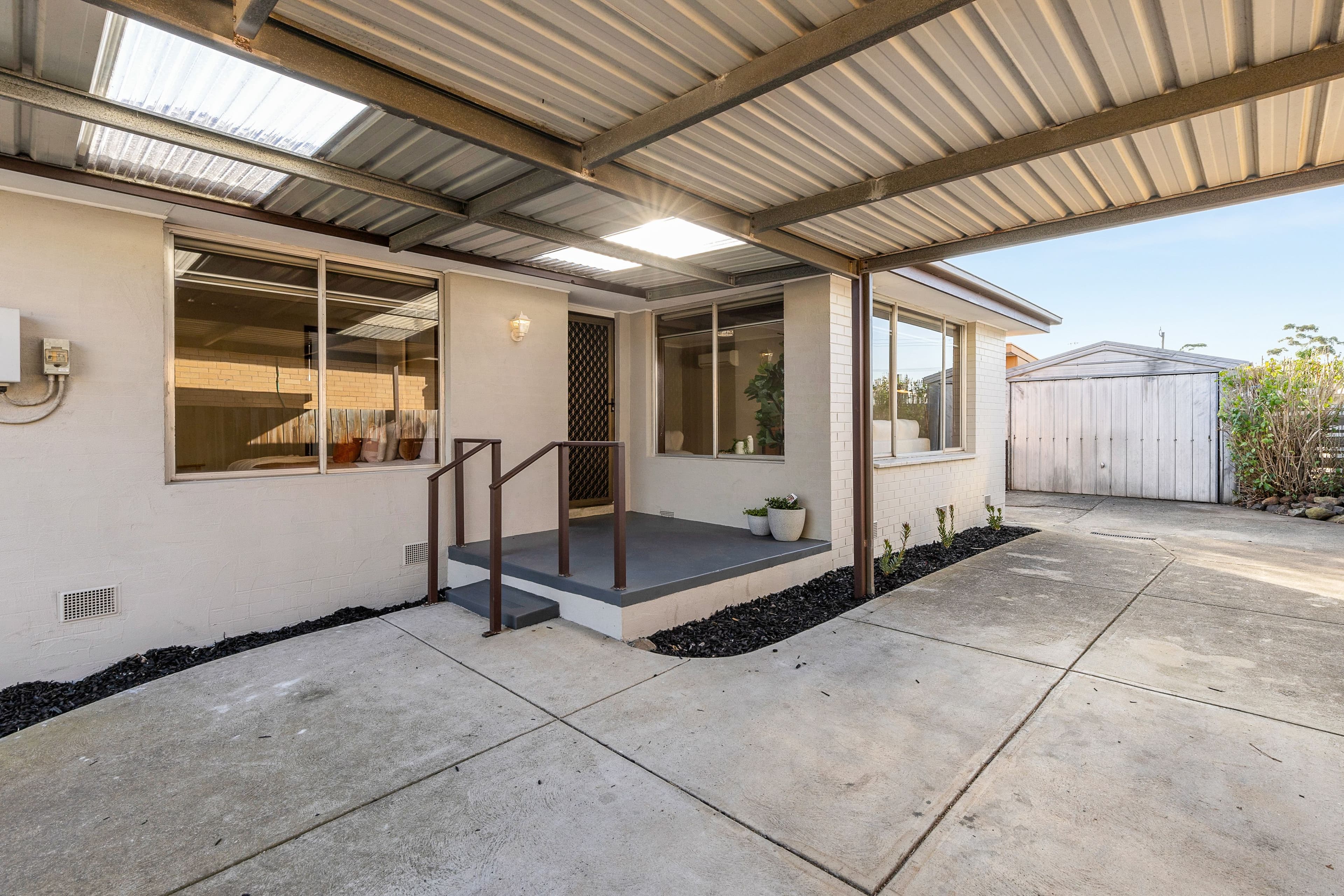 102 Dianne Avenue, Craigieburn VIC 3064, Craigieburn - Thumbnail 3