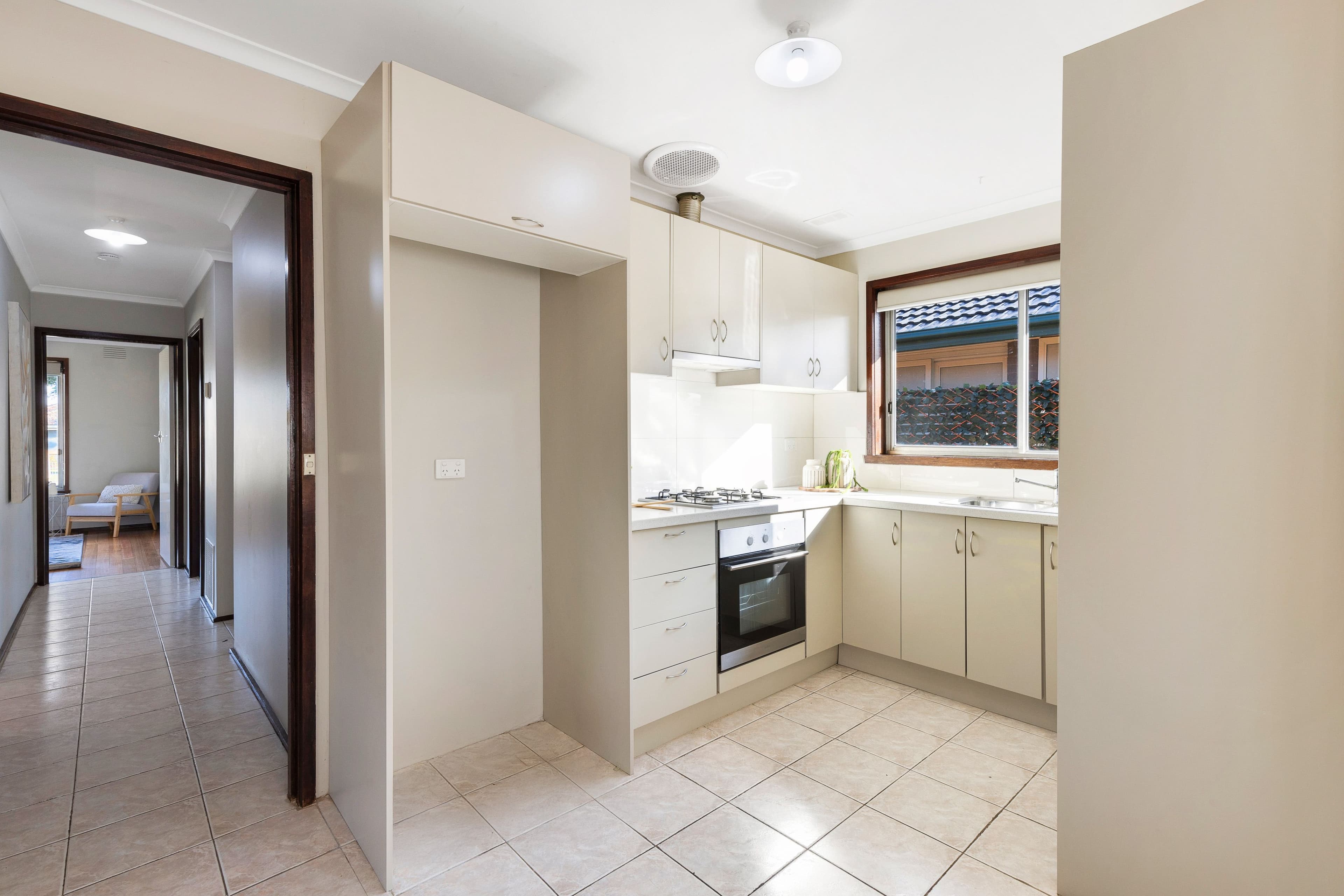 102 Dianne Avenue, Craigieburn VIC 3064, Craigieburn - Thumbnail 8