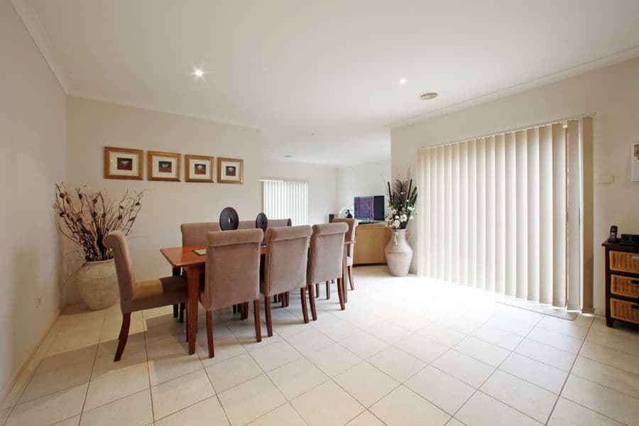 27 Heany Park Road, ROWVILLE VIC 3178, Rowville - Thumbnail 4