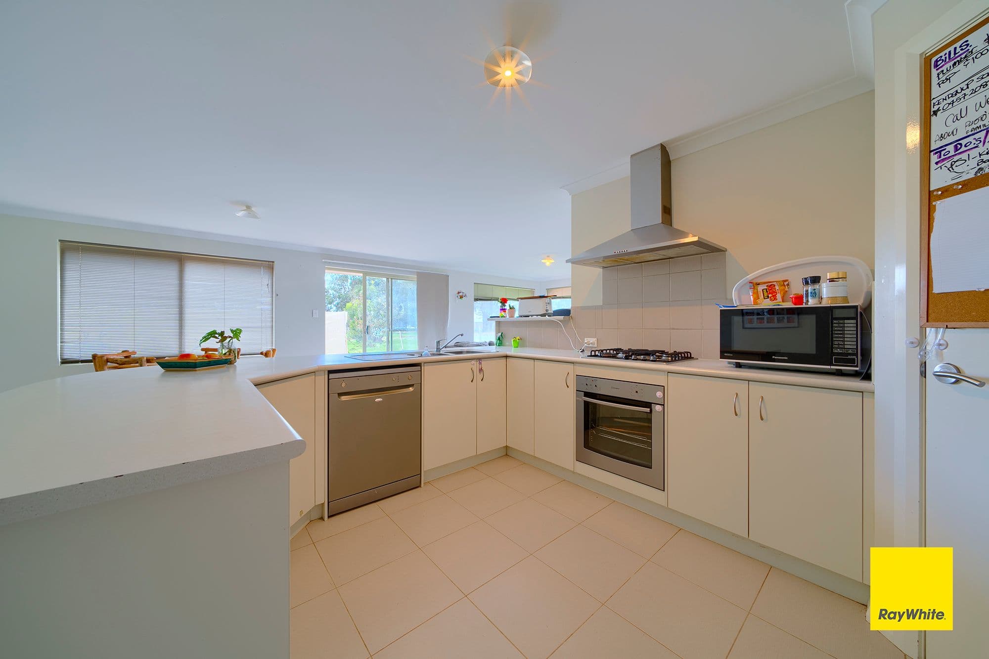 142 Sixth Avenue, Kendenup WA 6323, Kendenup - Thumbnail 5