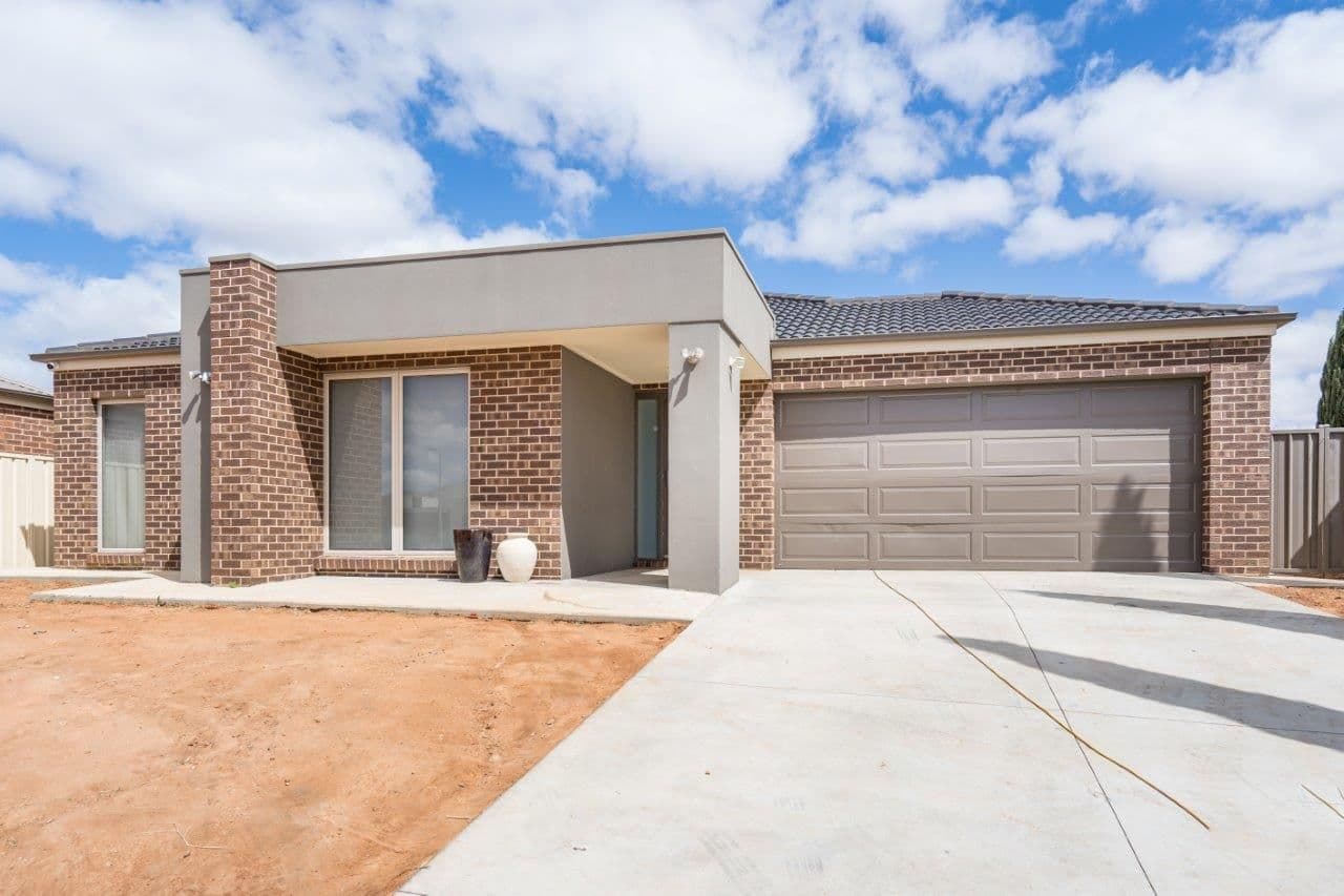 5 Lakeview Court, Mildura VIC 3500, Mildura - Thumbnail 2