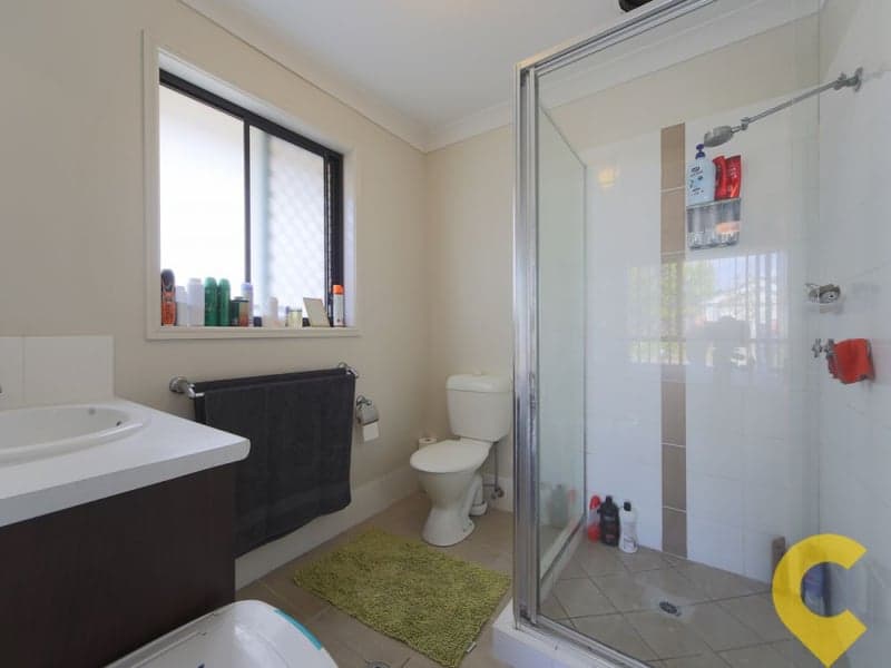 27 Shawnee Crescent, Pimpama - Thumbnail 8