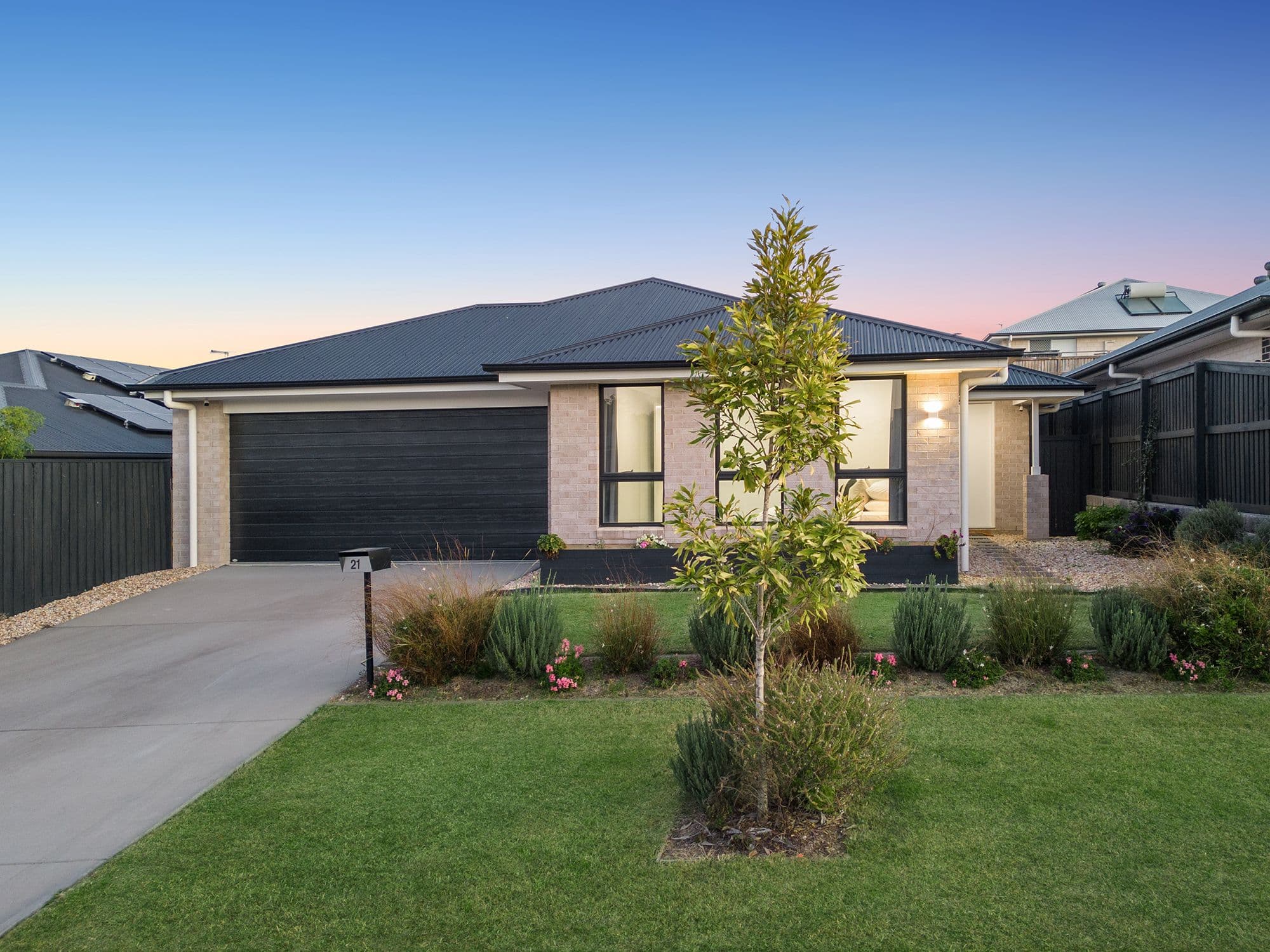 21 Tetra Crescent, Ripley QLD 4306, Ripley - Thumbnail 2