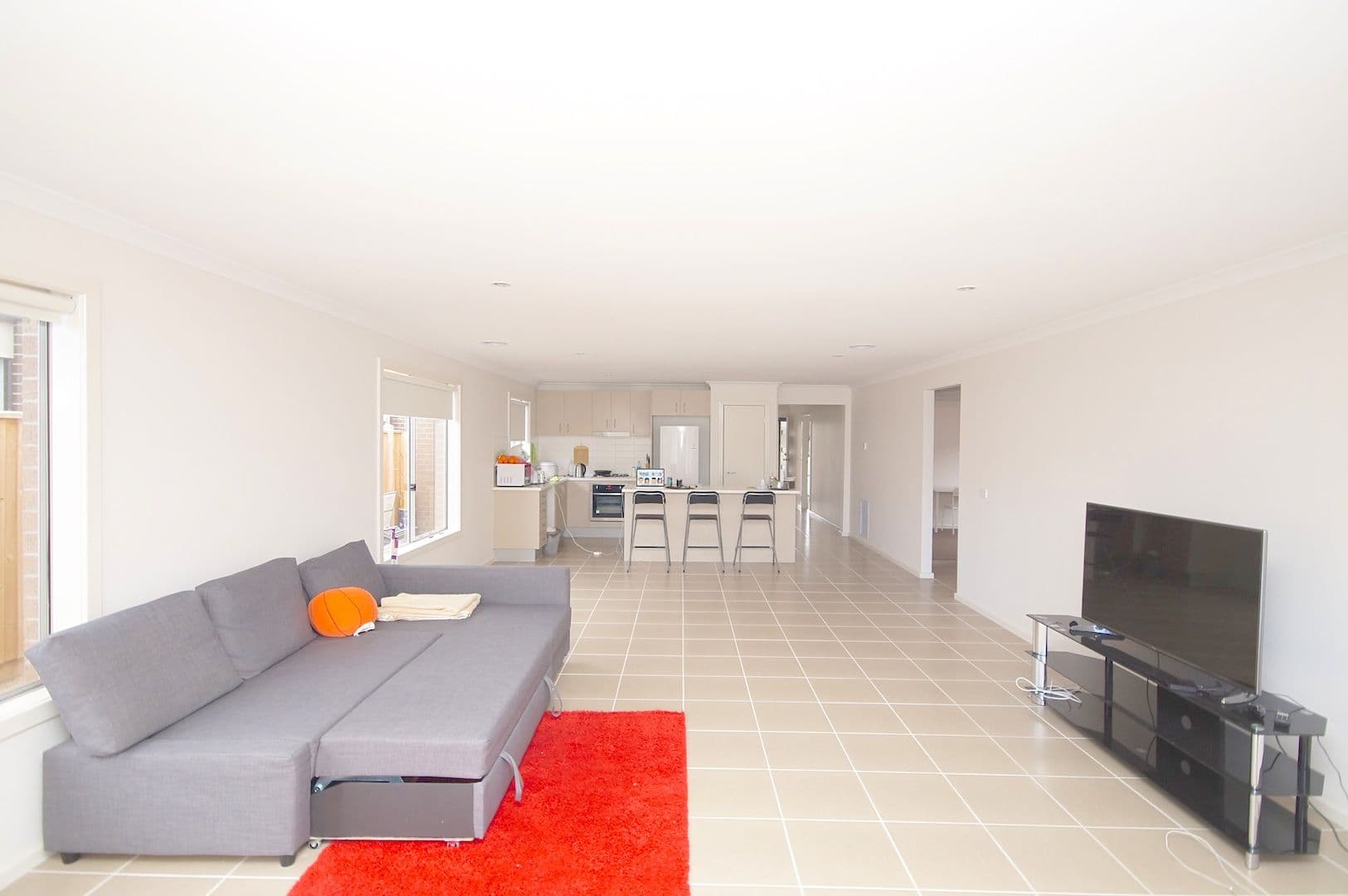 19 Pottery Avenue, Point Cook VIC 3030, Point Cook - Thumbnail 3