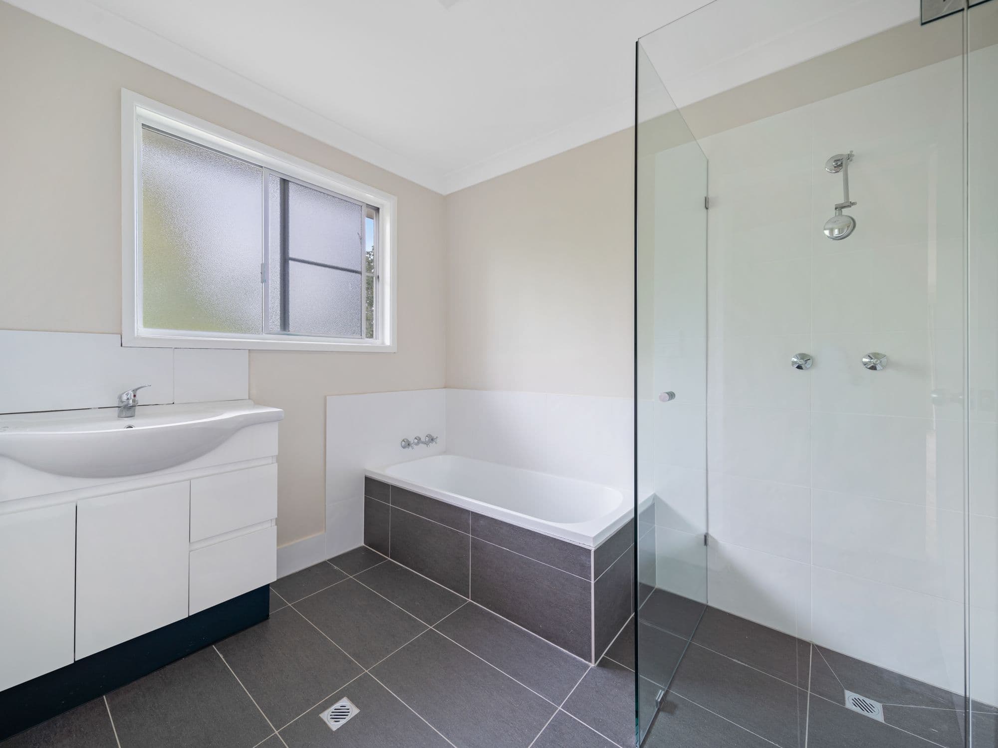 3 Deodar Street, Woodridge QLD 4114, Woodridge - Thumbnail 8