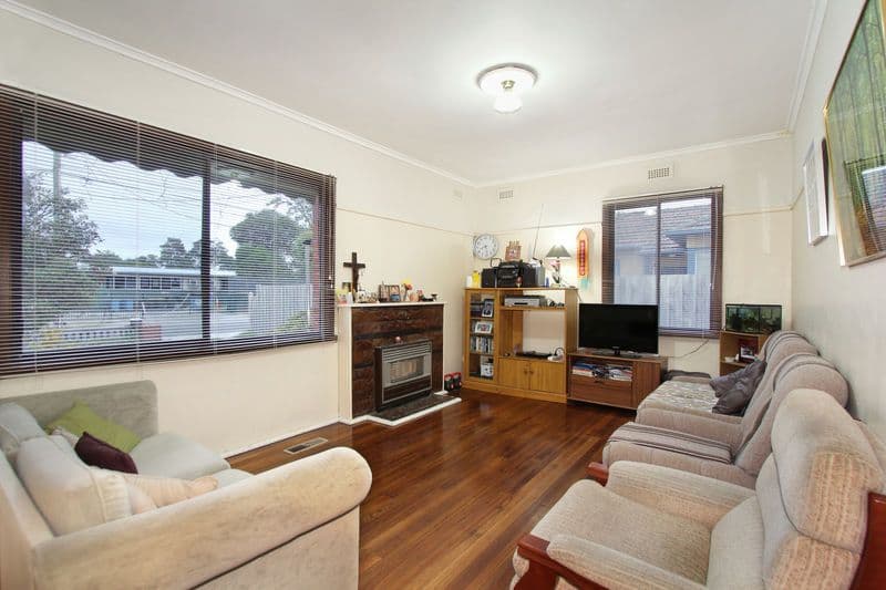 12 Austin Street, HUGHESDALE VIC 3166, Hughesdale - Thumbnail 2