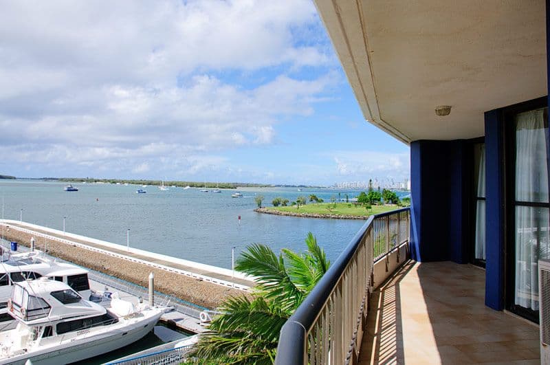 17 Bayview Street 'Broadwater Tower', RUNAWAY BAY QLD 4216, Runaway Bay - Thumbnail 3