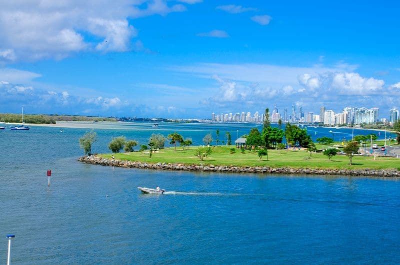 17 Bayview Street 'Broadwater Tower', RUNAWAY BAY QLD 4216, Runaway Bay - Thumbnail 6