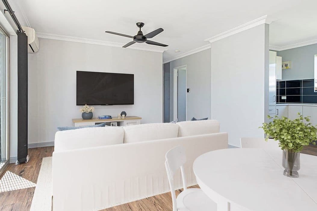 27 Thorpe Street, Balmoral QLD 4171, Balmoral - Image 1