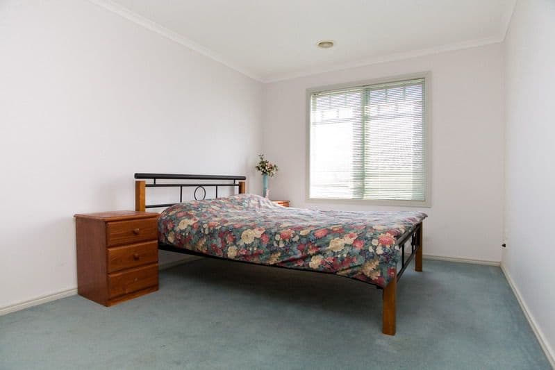 30 Young Street, EPPING VIC 3076, Epping - Thumbnail 8