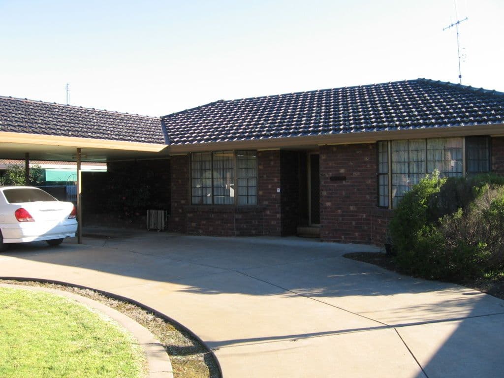 74 Queen Street, ROCHESTER VIC 3561, Rochester - Thumbnail 2