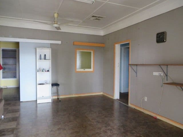 46a Bowen Street, Roma QLD 4455, Roma - Thumbnail 4