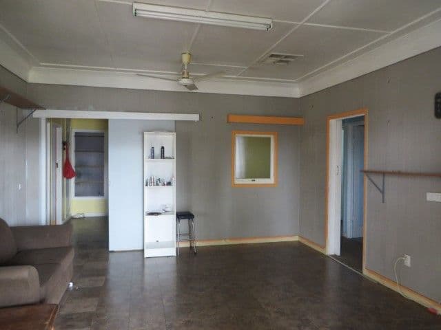 46a Bowen Street, Roma QLD 4455, Roma - Thumbnail 5