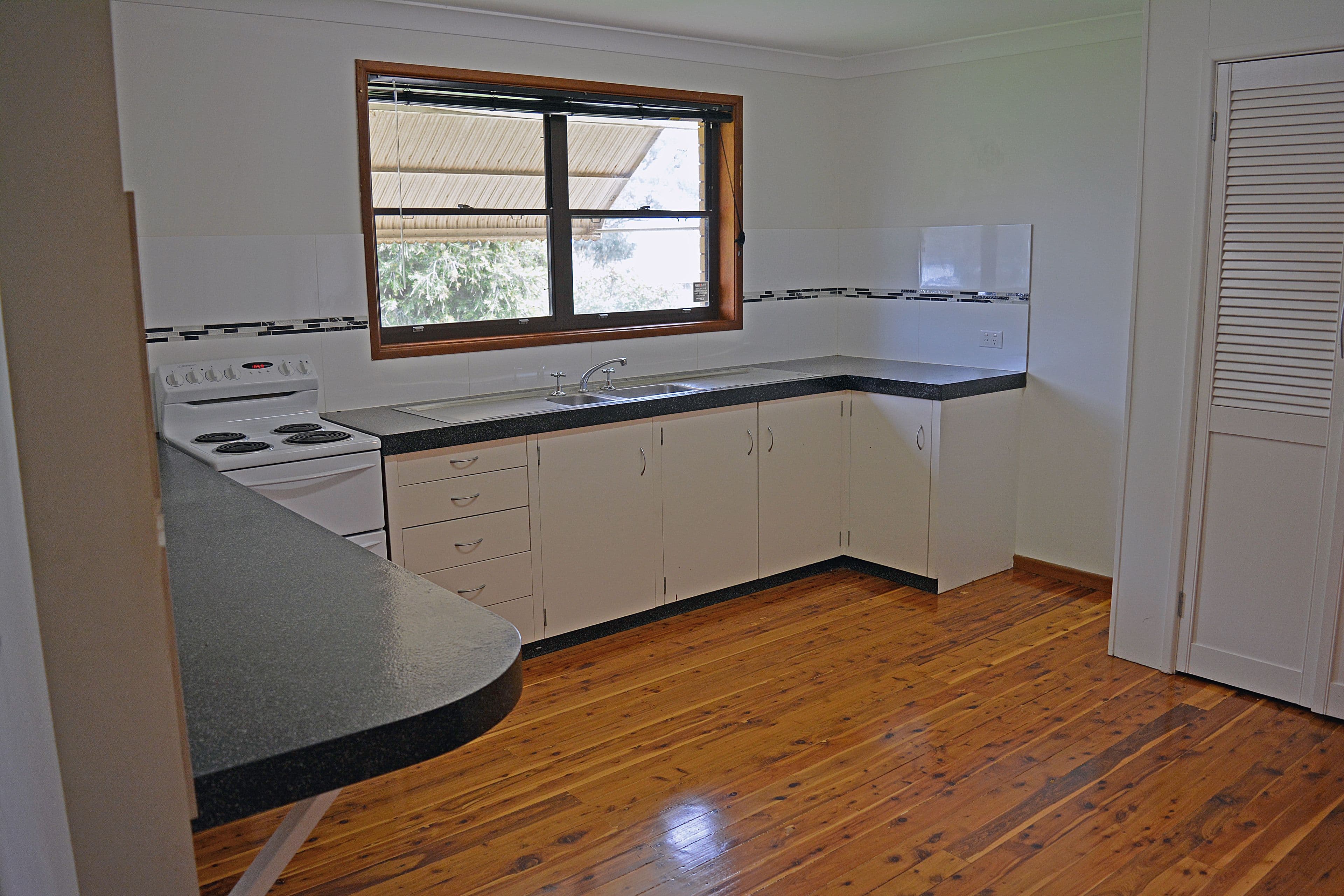 30 Milburn Road, Tamworth NSW 2340, Tamworth - Thumbnail 6