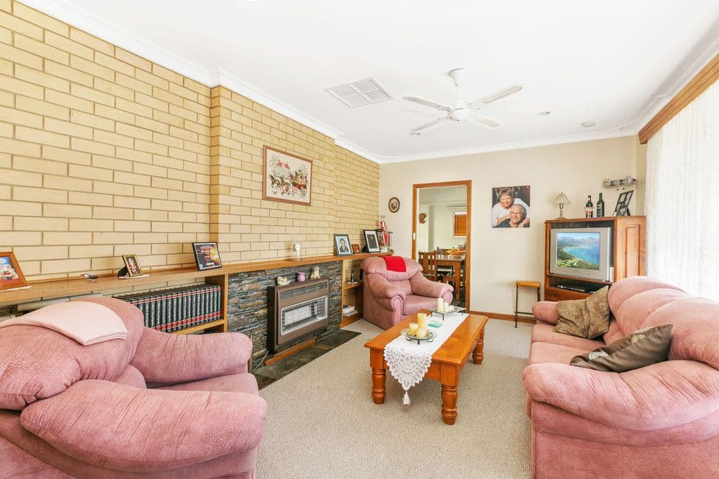 12 Salisbury Avenue, Morphett Vale SA 5162, Morphett Vale - Thumbnail 3