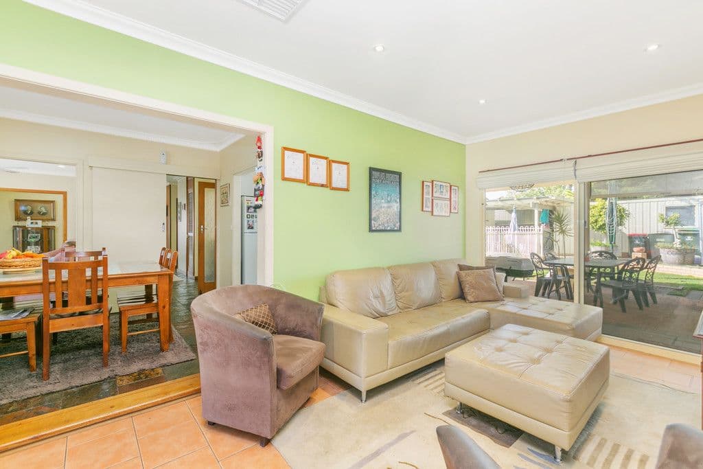 12 Salisbury Avenue, Morphett Vale SA 5162, Morphett Vale - Thumbnail 6