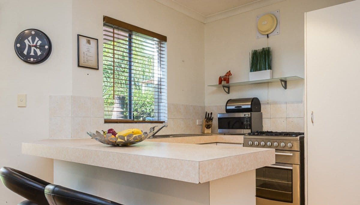 11 Waterway Crescent, Ascot WA 6104, Ascot - Thumbnail 2