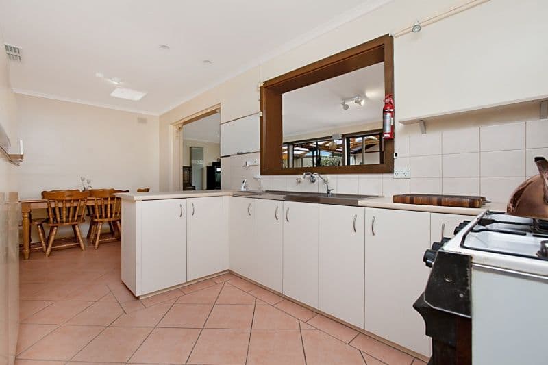 41 Kalina Avenue, PARA VISTA SA 5093, Para Vista - Thumbnail 3