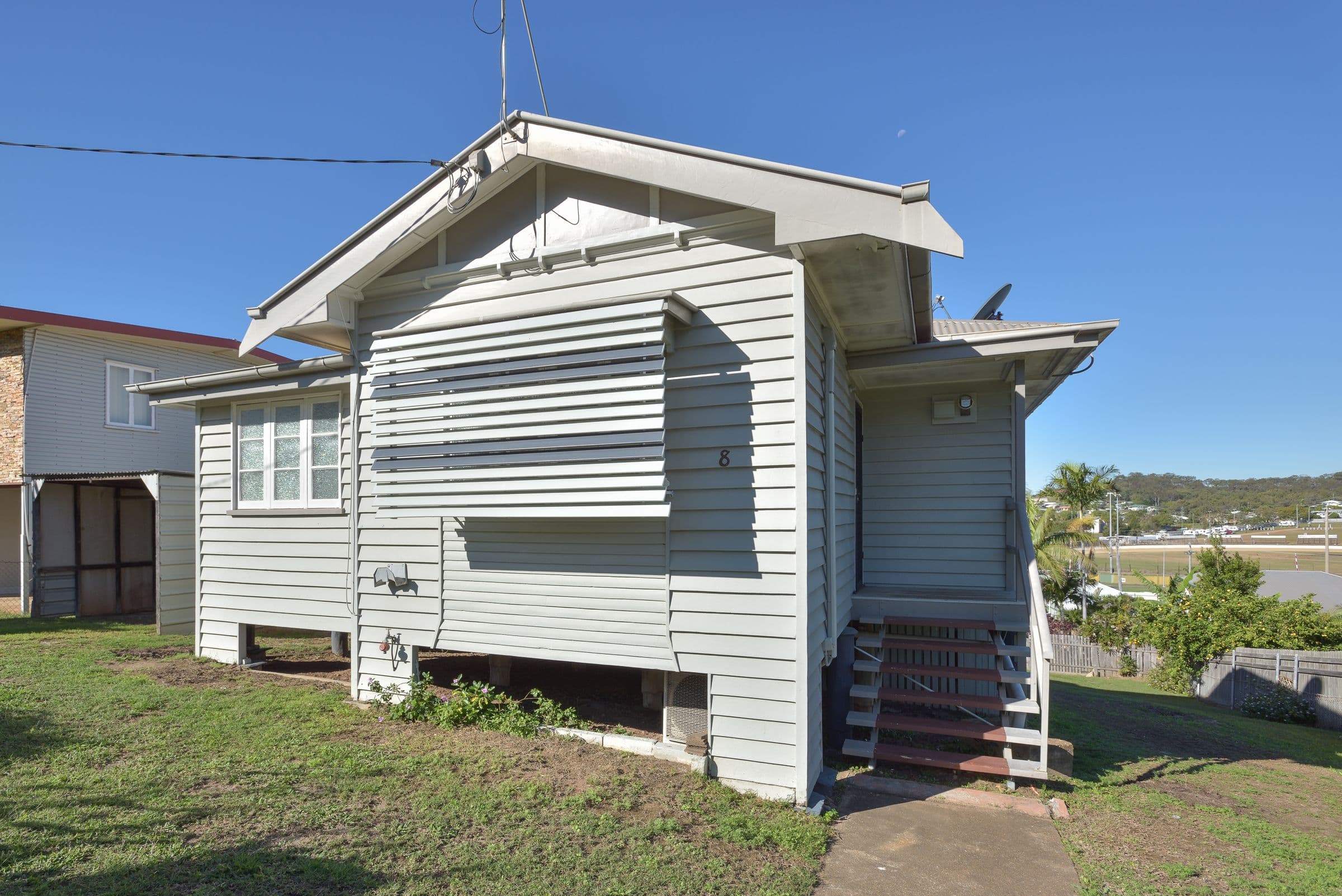 8 Bayne Street, West Gladstone QLD 4680, West Gladstone - Image 1