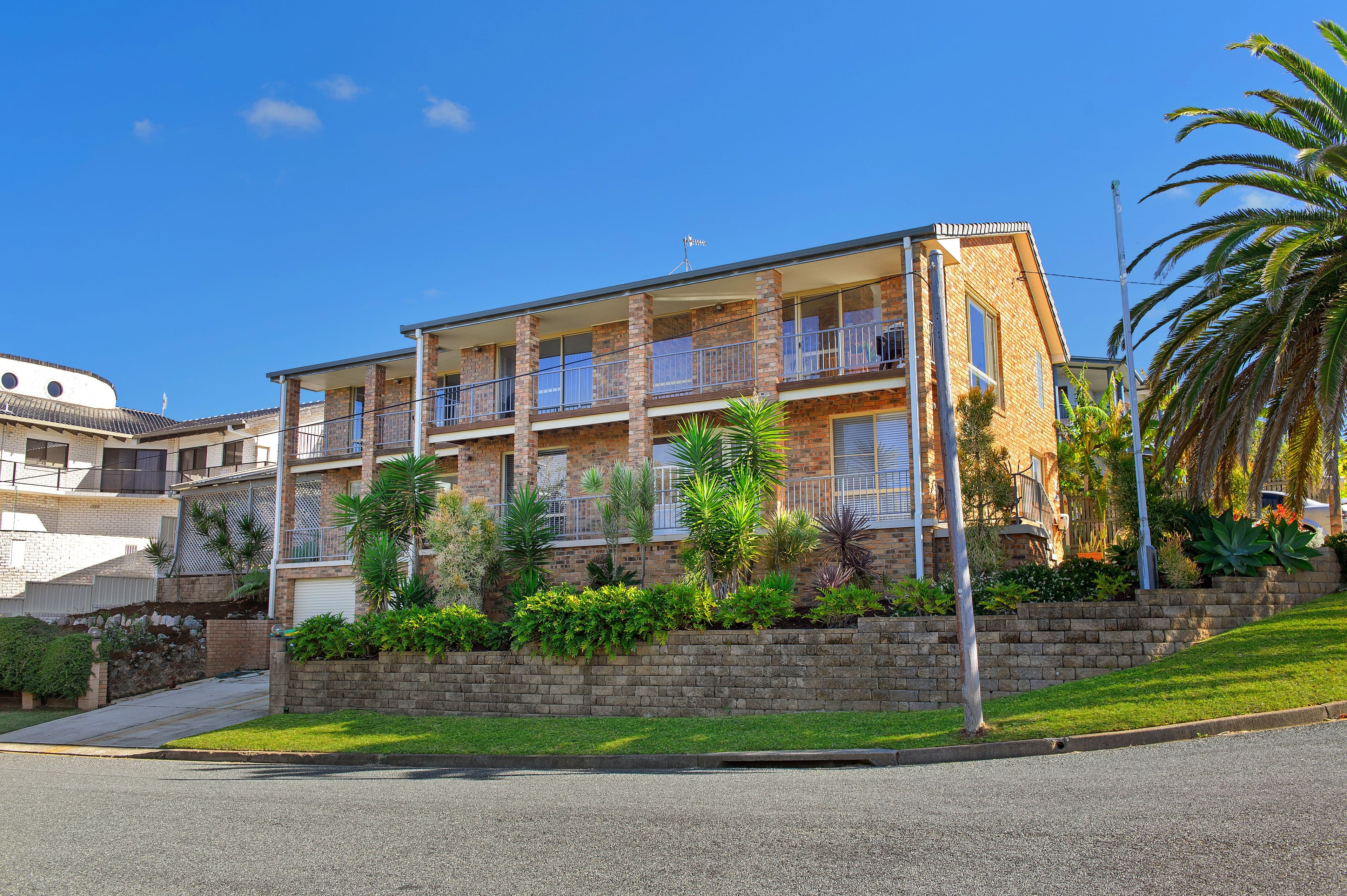 35 Seaview Street, Bonny Hills - Thumbnail 3