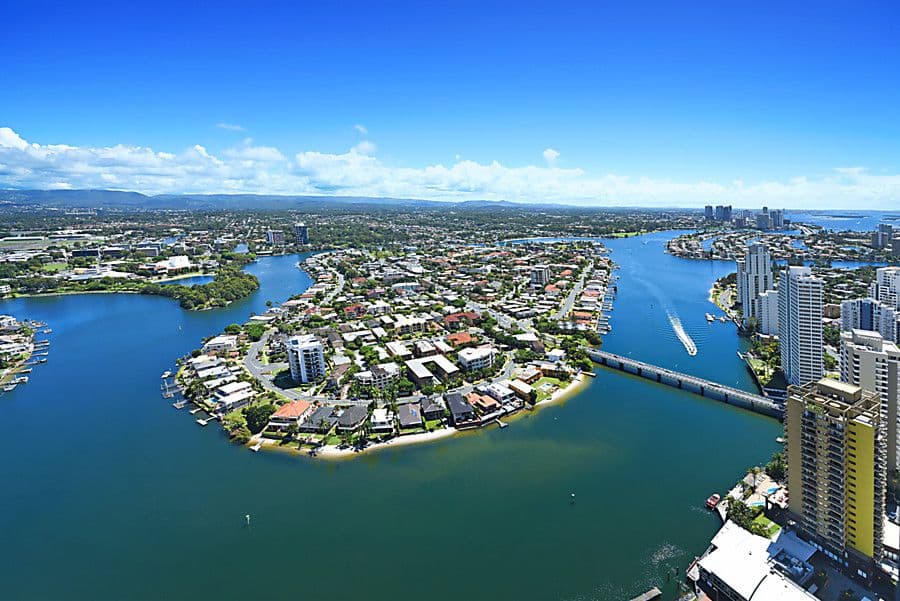  9 Ferny Avenue, Surfers Paradise QLD 4217, Surfers Paradise - Thumbnail 2