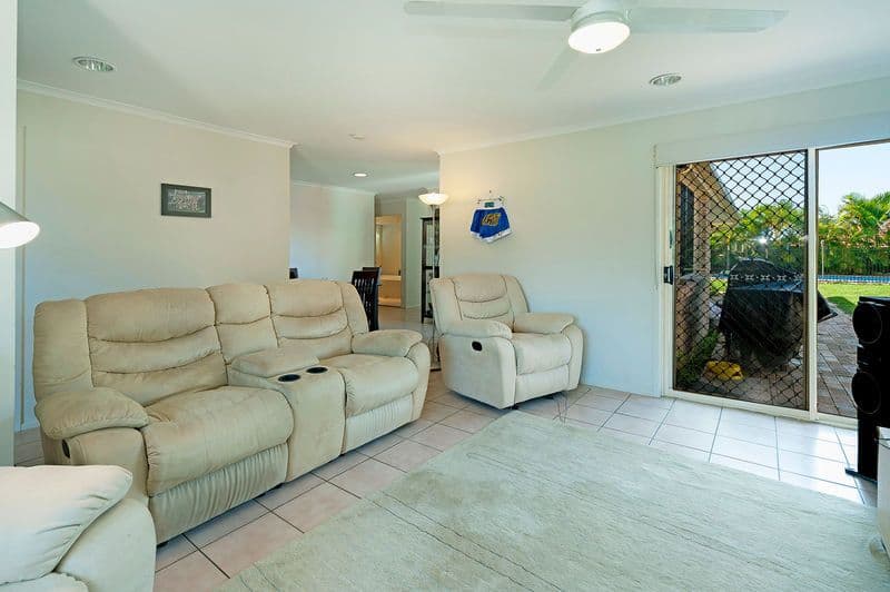 123 Mildura Drive, HELENSVALE QLD 4212, Helensvale - Thumbnail 2