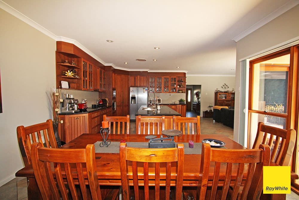 11 Hyland Drive, Bungendore - Thumbnail 8