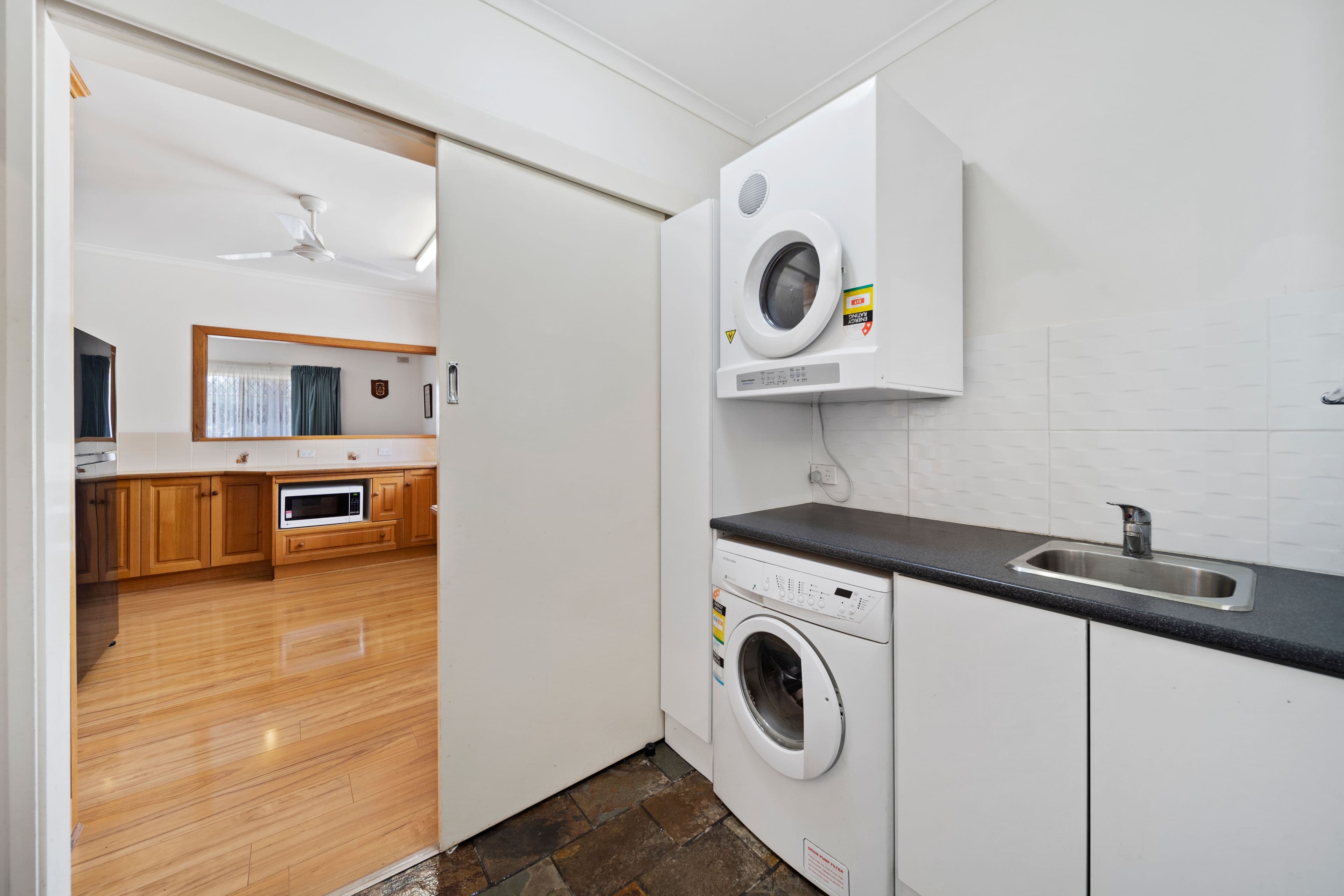 14 Griffiths Street, Henley Beach SA 5022, Henley Beach - Thumbnail 8