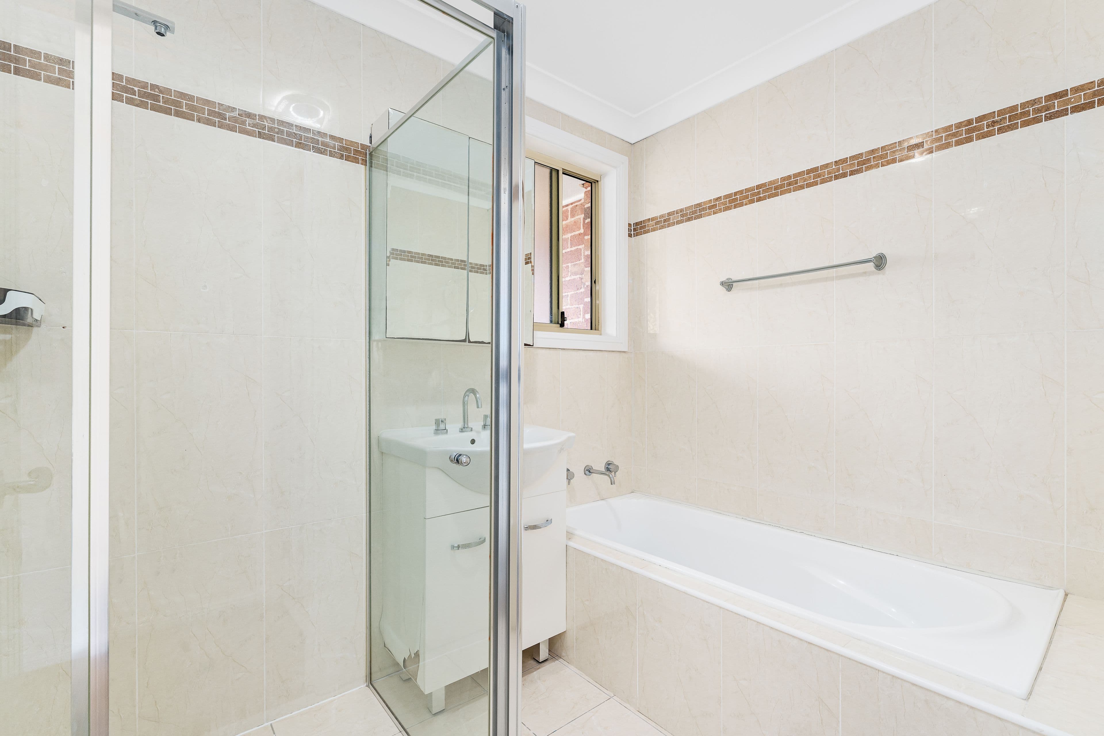 5-7 Short Street, Helensburgh NSW 2508, Helensburgh - Thumbnail 8