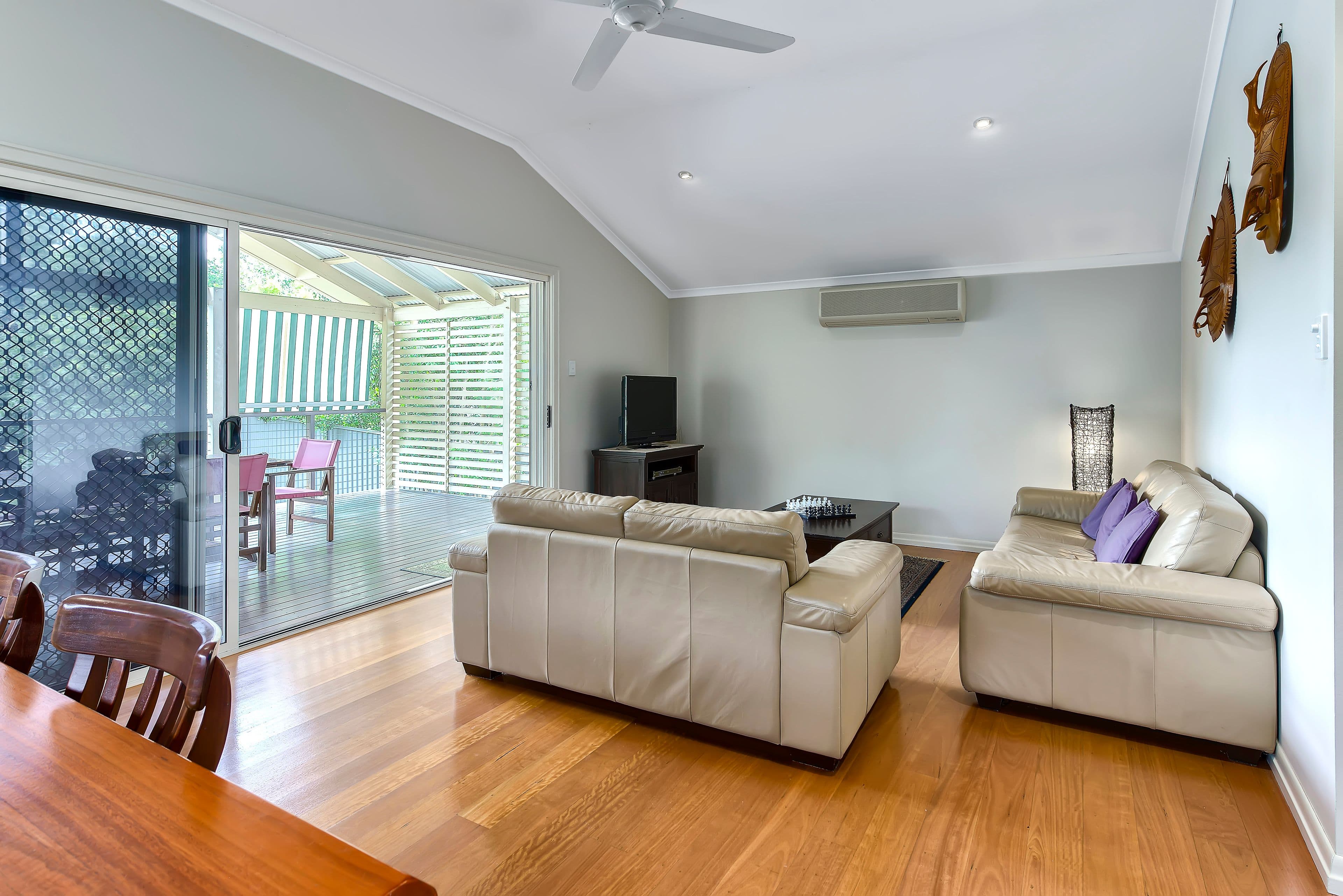 67 Ninth Avenue, Kedron QLD 4031, Kedron - Thumbnail 3