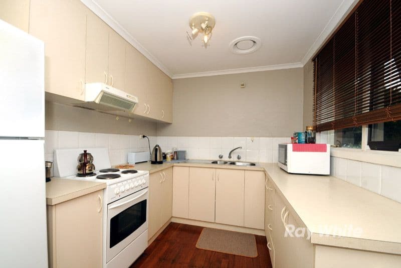 17 Crescent Street, NOBLE PARK VIC 3174, Noble Park - Thumbnail 3
