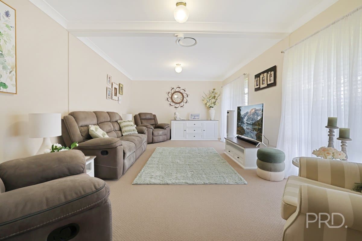 51
                Darby
                Road
            
            
            
            spring ridge
            
            
            NSW,
            2343, Spring Ridge - Thumbnail 4